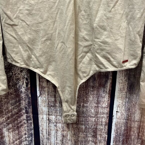 n:PHILANTHROPY Tan Long Sleeve Button Down Bodysuit - Picture 2 of 5